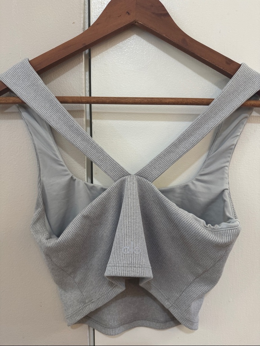 Alo Ribbed Square Tank Top with bra - Picture 2 of 2